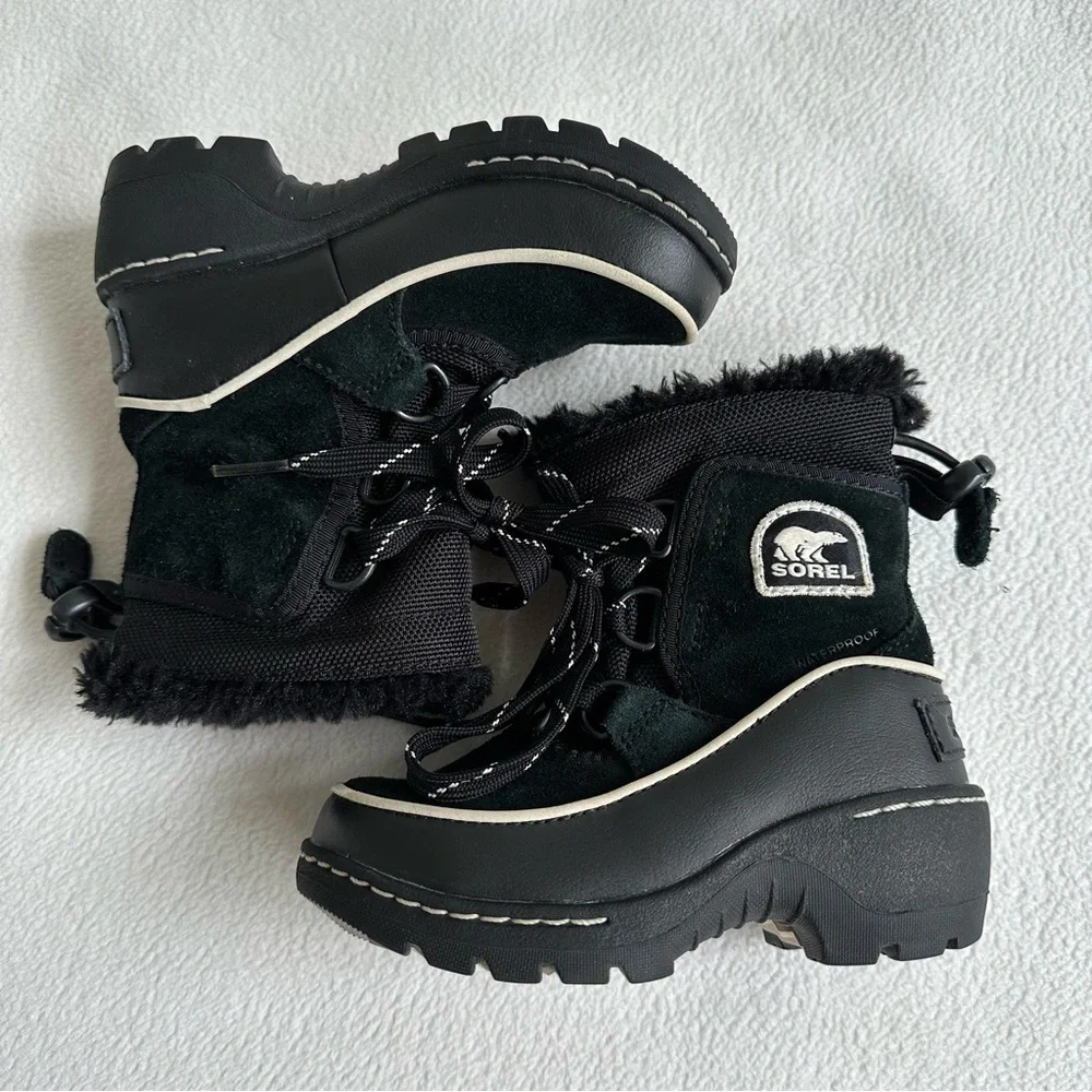 Sorel YOUTH Black Winter Snow Boots Kids Size 8 US Suede Rubber Faux Fur Lace Up